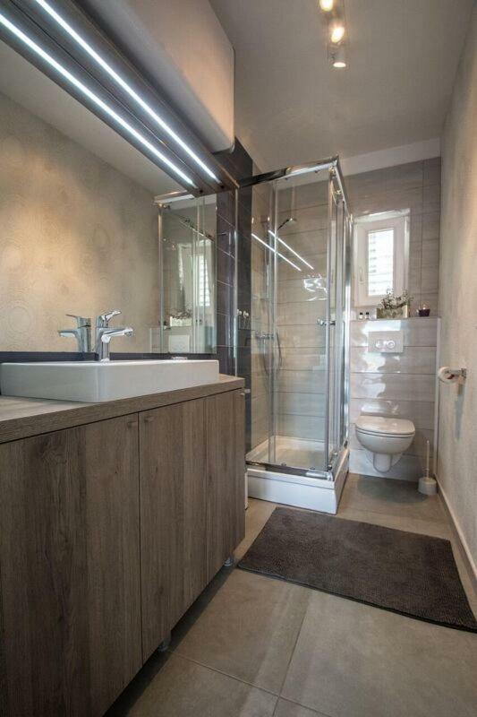 Salt & Sand Villa Kornić Extérieur photo