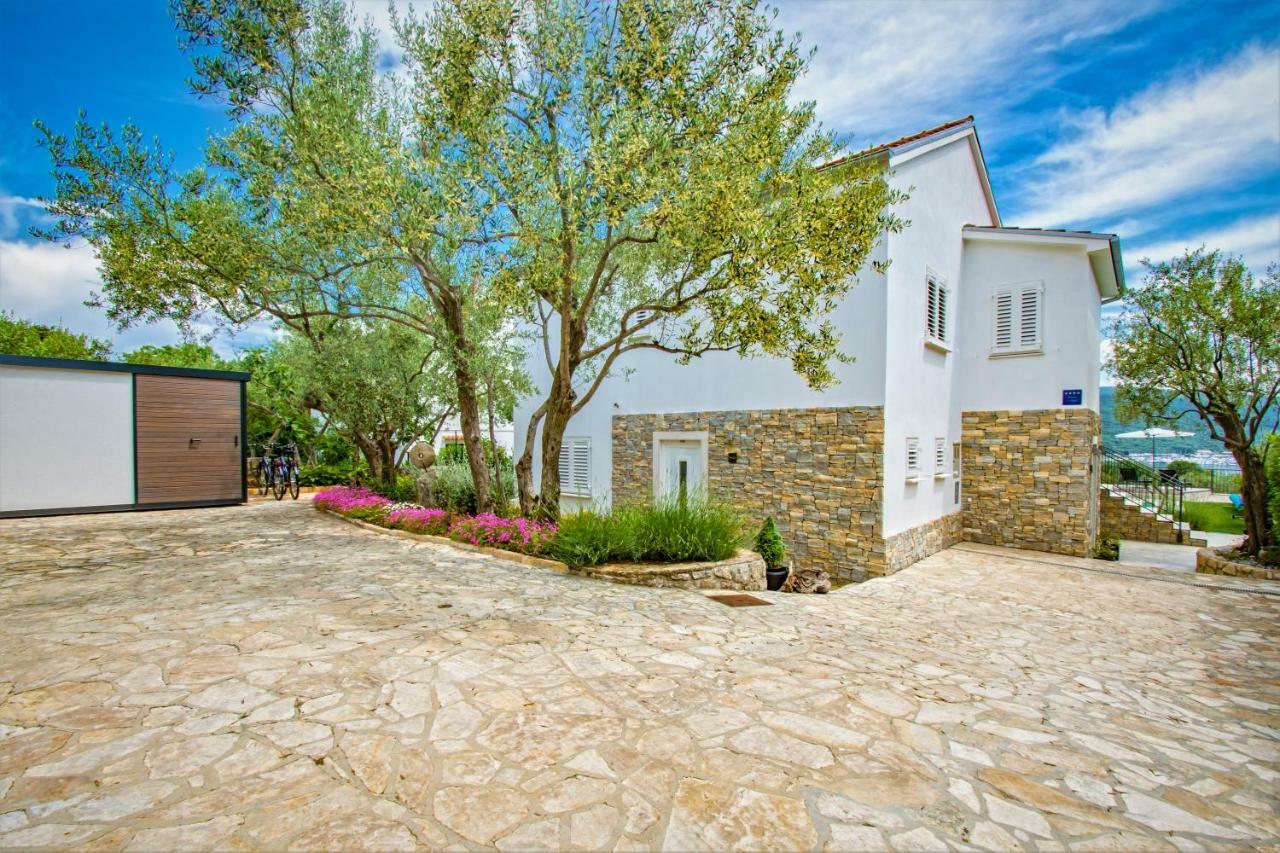 Salt & Sand Villa Kornić Extérieur photo